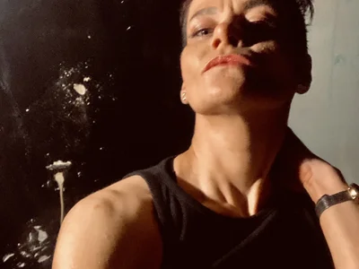 Live room thumbnail for DTPORNBEE