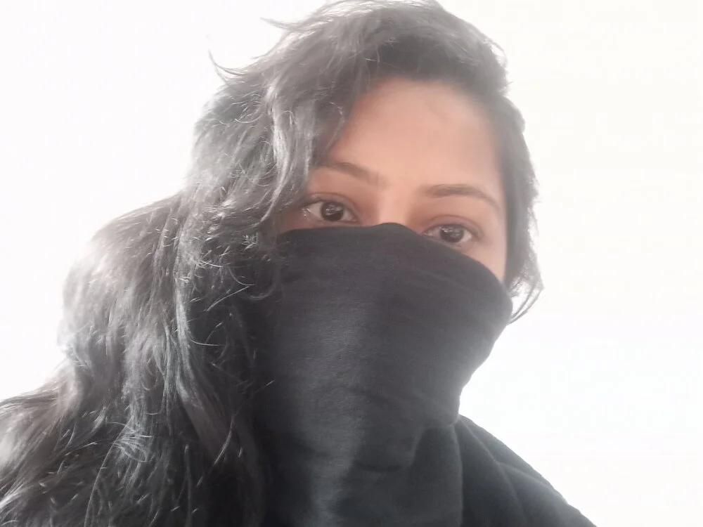 Shristi_live's Offline XXX Chat