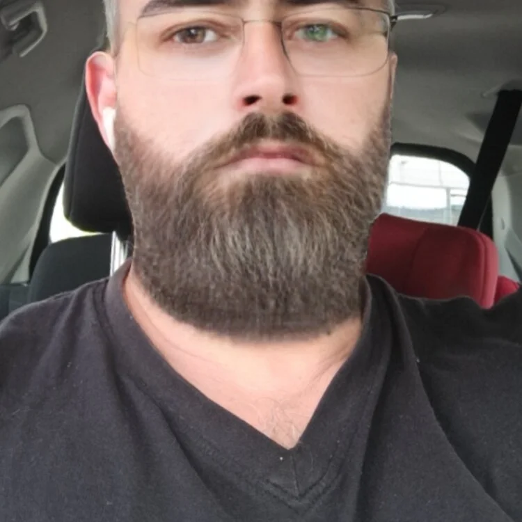 Zozo073 離線 XXX 聊天