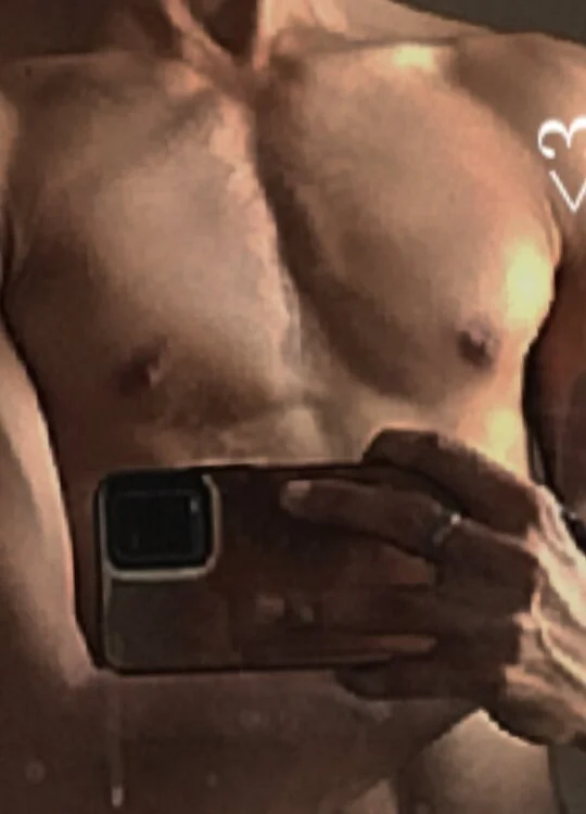 ya_ksh Chat XXX Ngoại tuyến