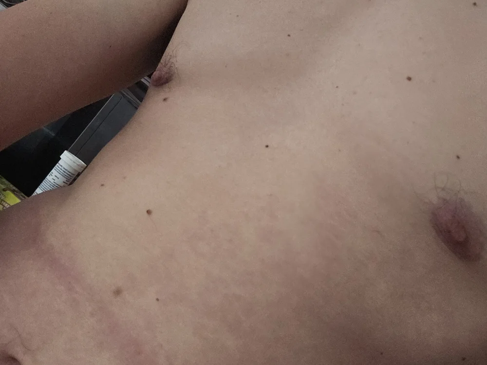 lewisb1594's Offline XXX Chat