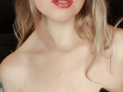ElleHerry Female Romanticmilfs Sex Webcam