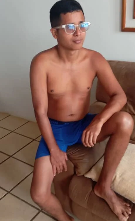 Luis___31 Ruang Obrolan Offline