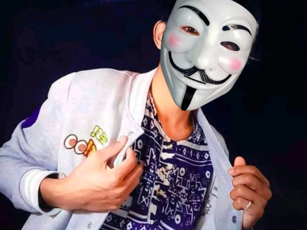 OmieDesi 離線 XXX 聊天