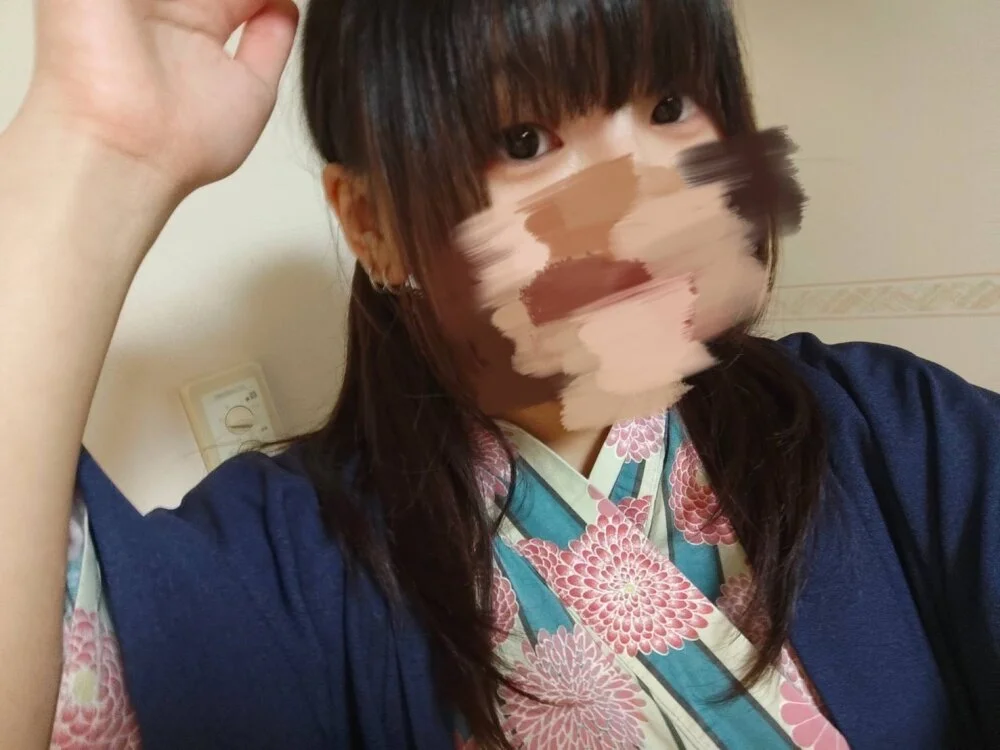 HARU_ooo000_LOVE's Offline XXX Chat