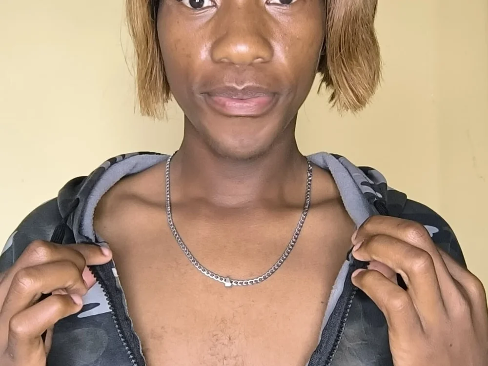 beyonce5050's Offline Chat Room