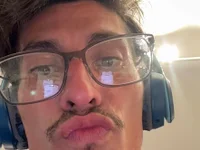 YoungAnReckless's webcam live show