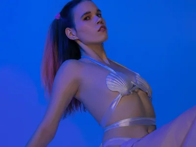 Nicole-Petite profile