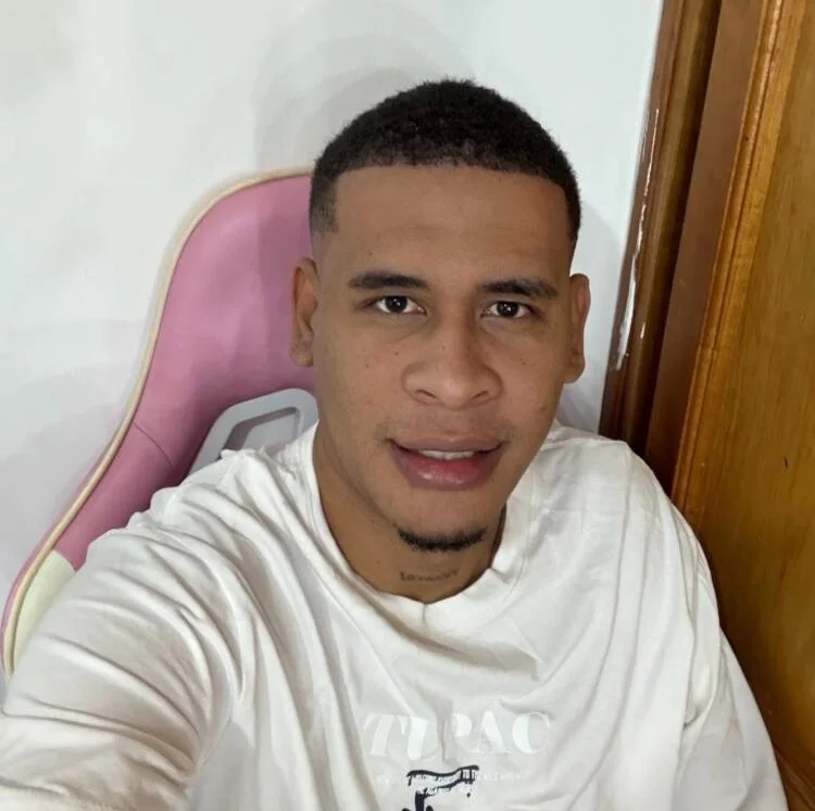 Adrew_fox's Offline XXX Chat