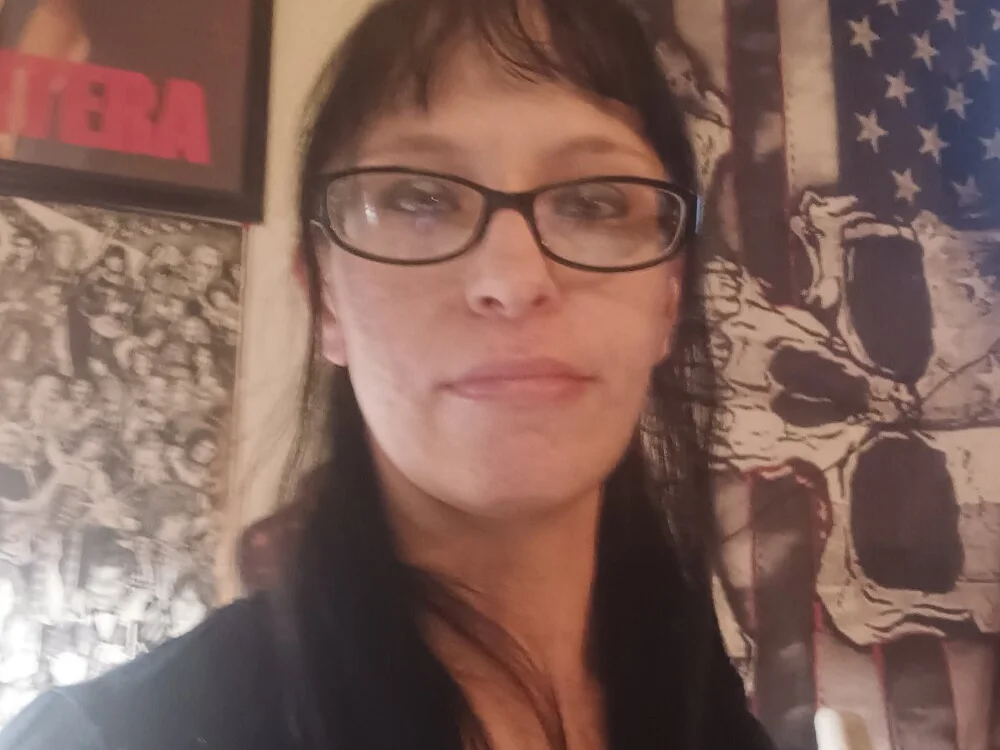 MetalGoddess Chat XXX Ngoại tuyến