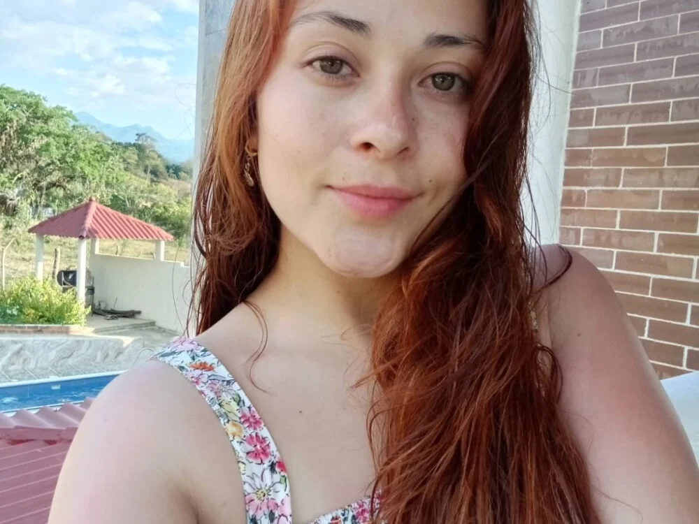 LisbethMoore_: συνομιλία ΧΧΧ εκτός σύνδεσης