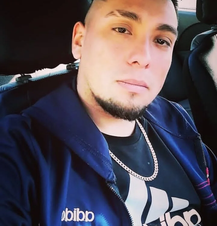 Chat +18 off-line de Andres95jara