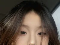 JS-003's webcam live show
