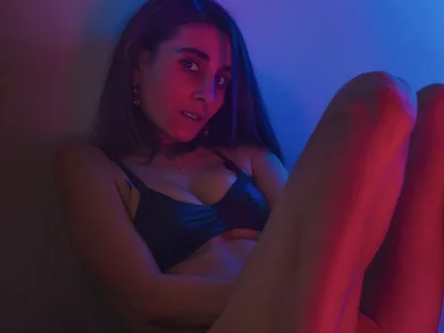 WildgirlShow - petite