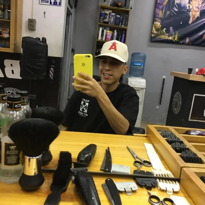 Angel_Perezz1 offline chatrum