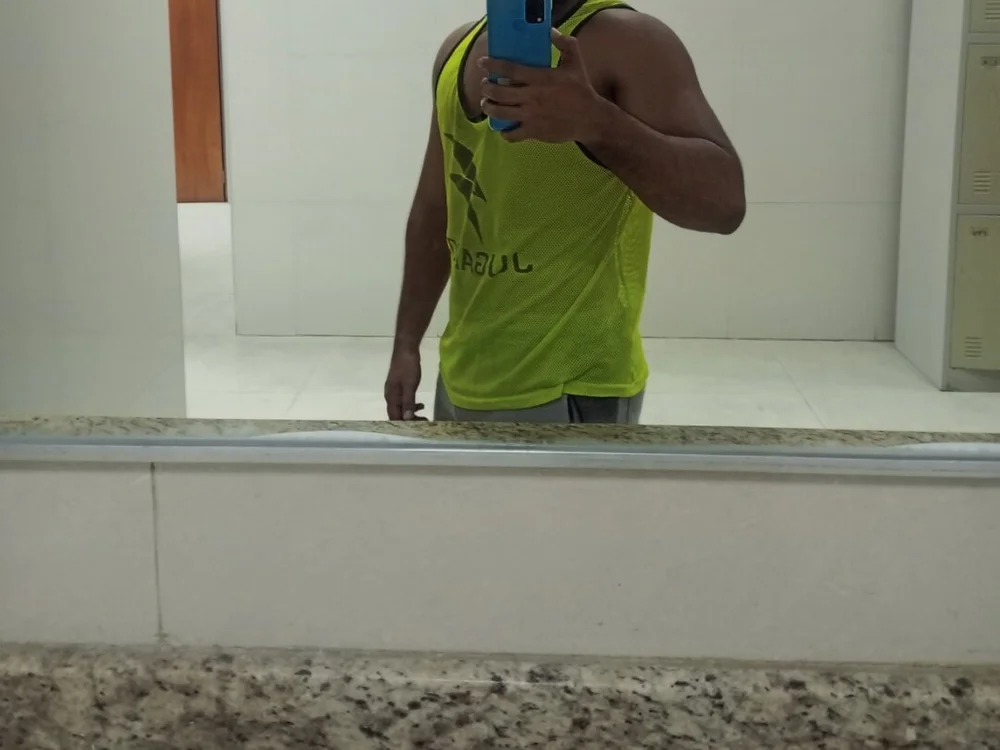 Alessandro_Rhett_ Offline Chatraum