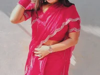 Miss__soniya106's webcam live show