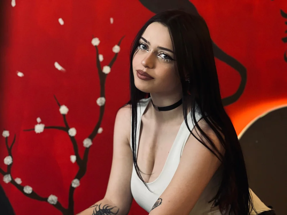 AminaKlep offline chatrum