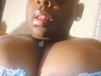 Pinkchocolatebbw profile