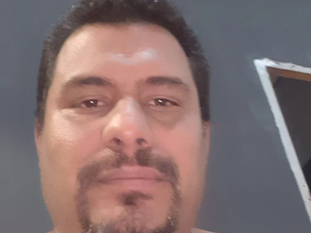 Camilo417417's Offline Chat Room