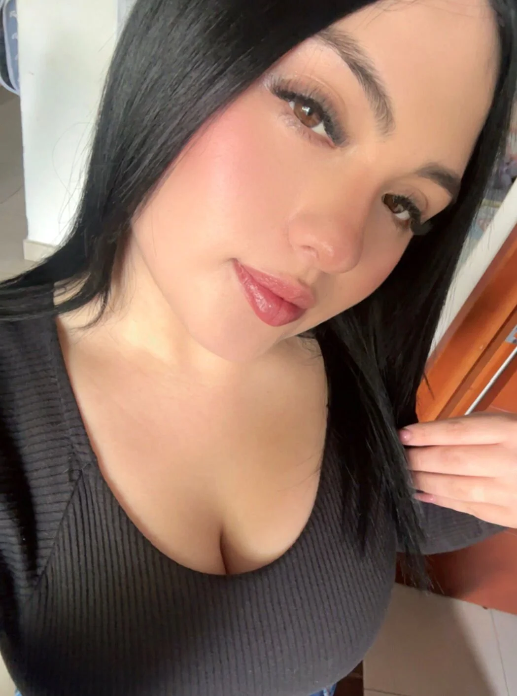 KarlaAura cover photo