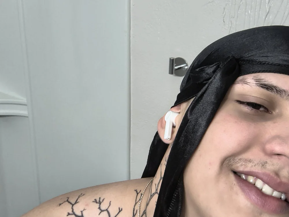 jess2200's Offline Chat Room