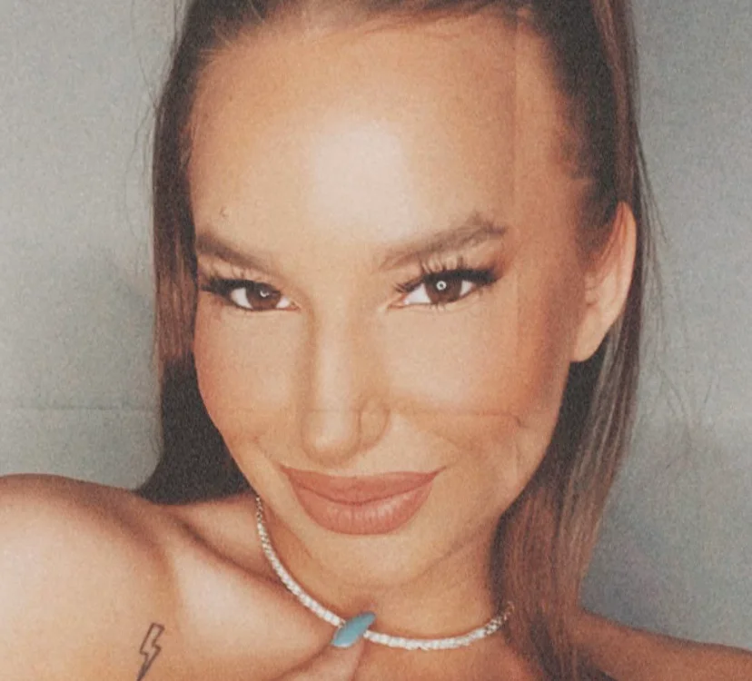 Raw3asex's Offline XXX Chat