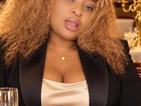 XDarkChocolateKiss live cam preview