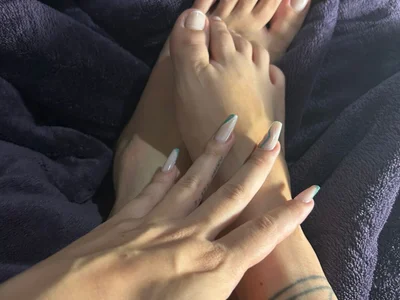 carolvanier_ on StripChat