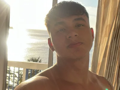 Christopher_strongg Male Shower Live Webcam Nude