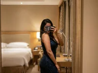 Niharika450's Live XXX Chat