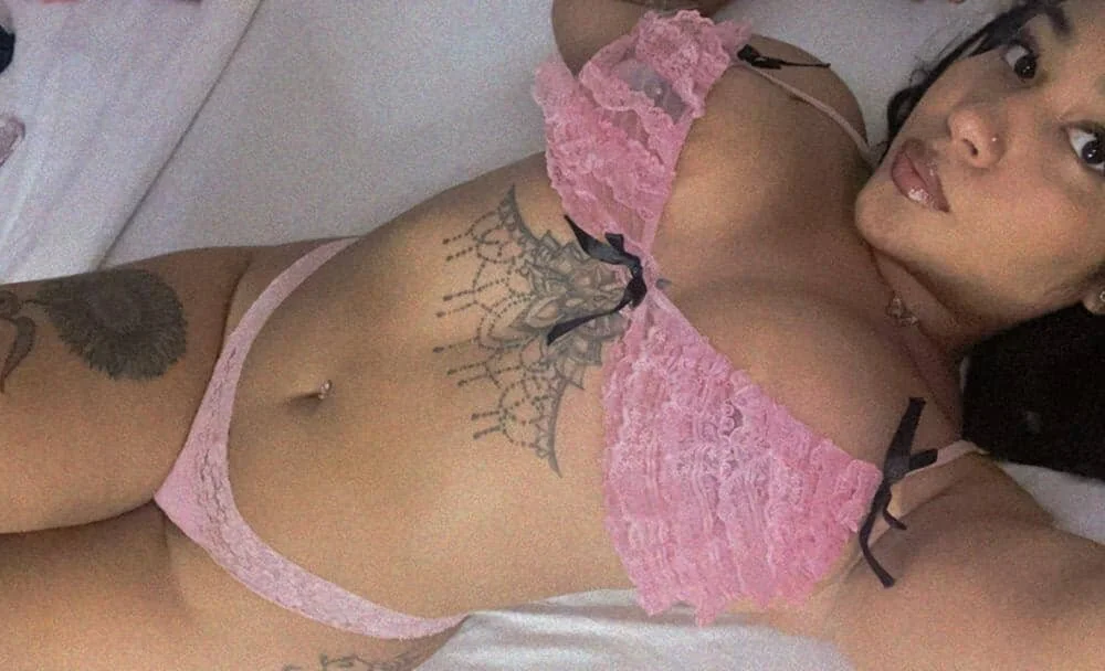 AishaMarie Obrolan XXX Offline