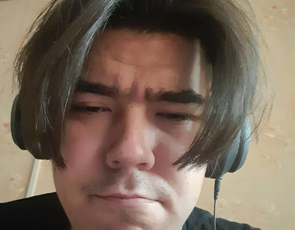 Caxaro4ek's Offline Chat Room