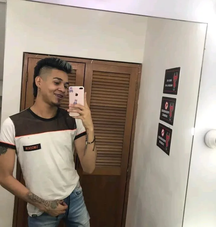 ห้องแชทออฟไลน์ของ etham_badboy_