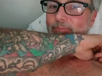 throbbby@xh's webcam live show