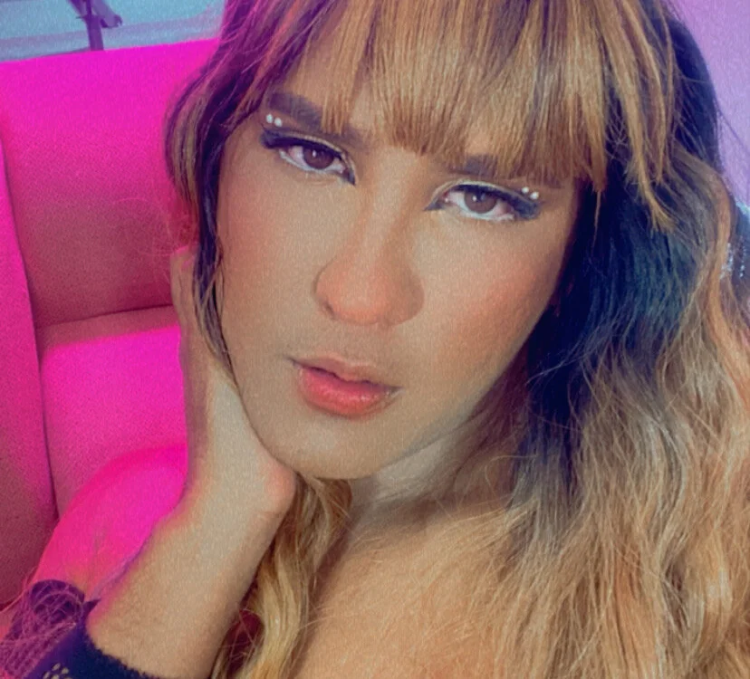 Chat XXX offline de EllieTrinket_