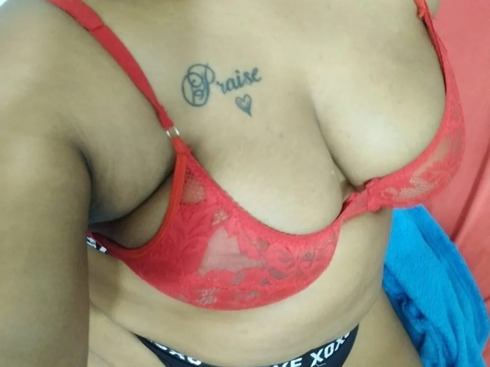 ChubbyMidgetx's Offline XXX Chat