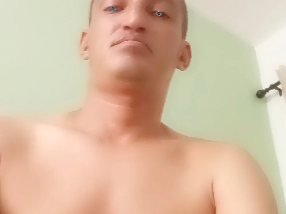318705a Chat XXX Ngoại tuyến