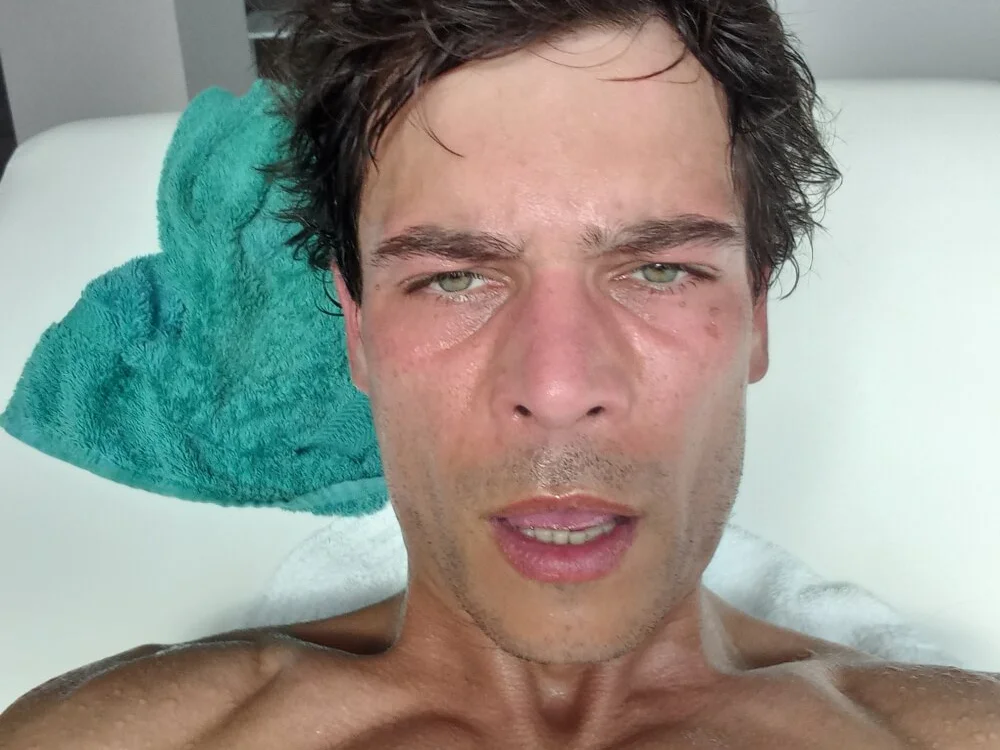 Chat +18 off-line de MrMancino