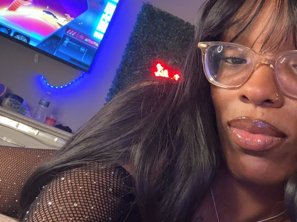 Indiaaxluvv's Offline XXX Chat