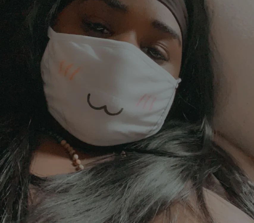 laylawoodzz's Offline XXX Chat