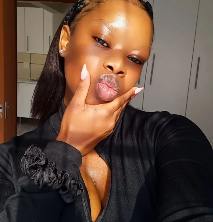 Sembang XXX Luar Talian Lilliemish