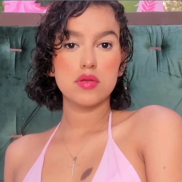 Alanna_Lima: συνομιλία ΧΧΧ εκτός σύνδεσης