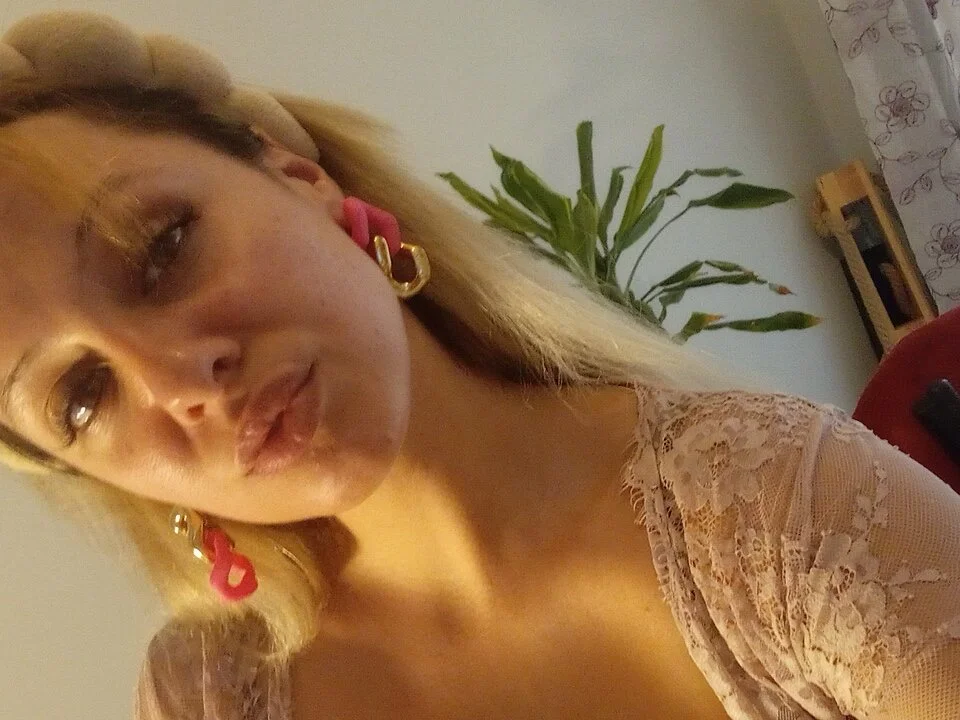 cleopatravodos offline XXX-chatje