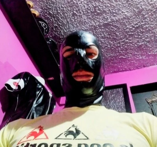 Chatroom XXX hors ligne de Rolo-Sumiso