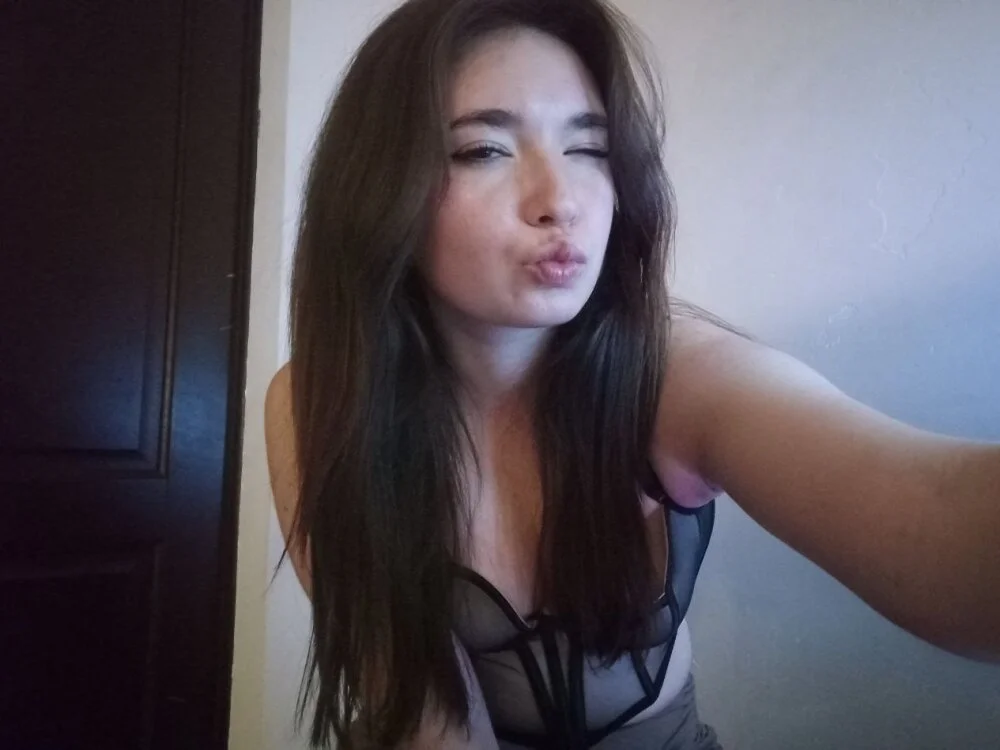 cute_club offline XXX-chat