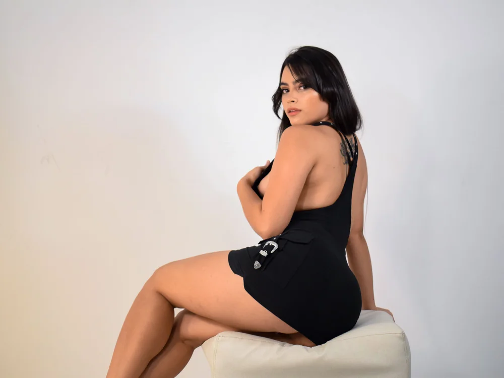 MaddyHunter_'s Offline Chat Room