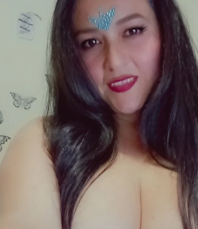 luisa_eliza's Offline XXX Chat