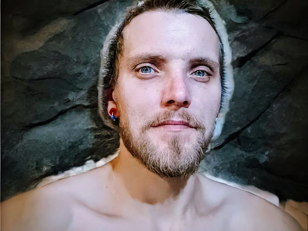 Arlo_King offline chatrum