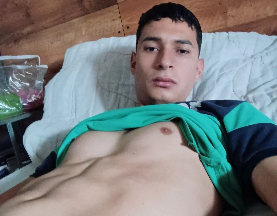 Tubebesotelindo Adlı Modelin Çevrimdışı XXX Sohbeti